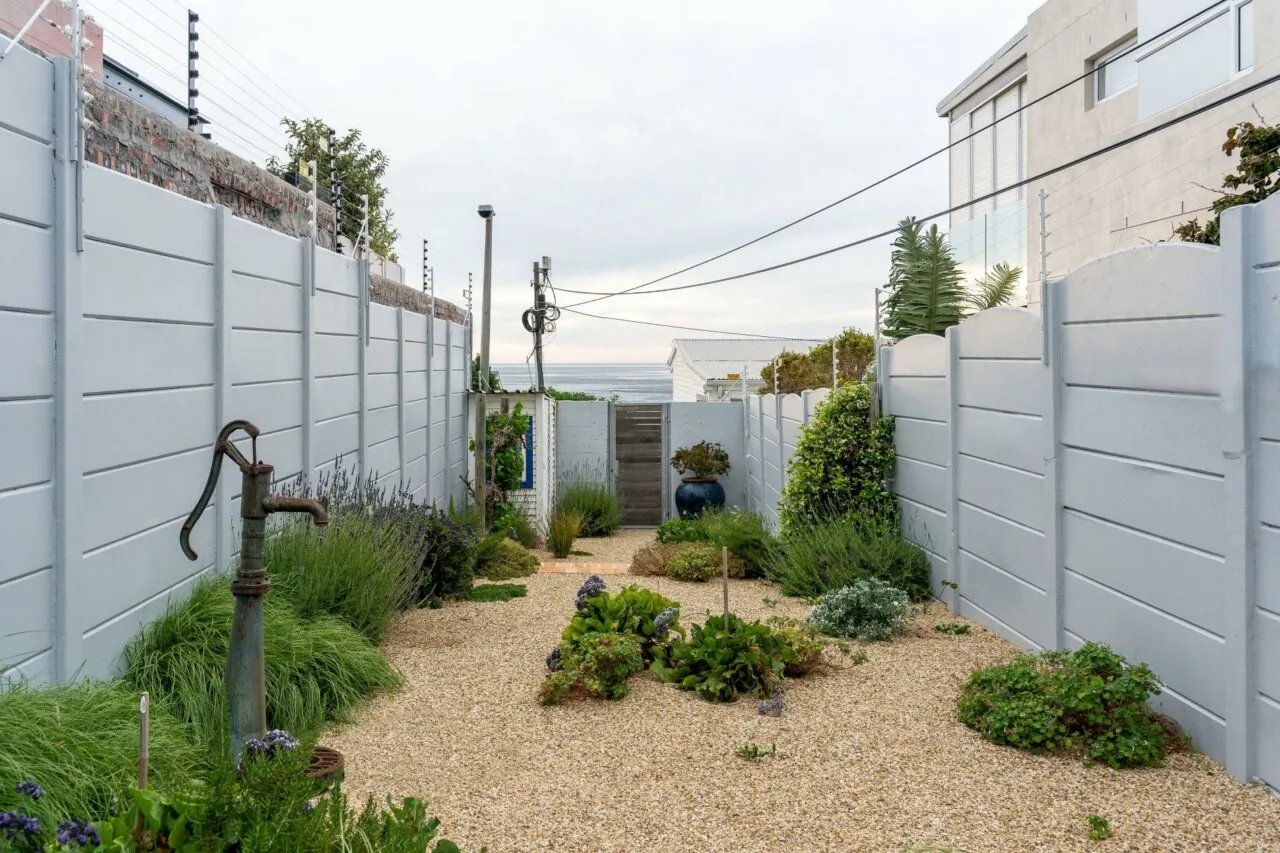 property_[object Object]_13