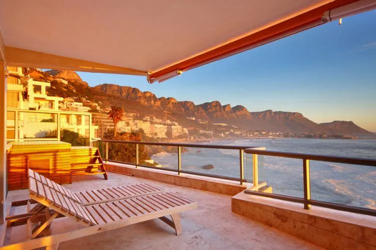 Ocean View Clifton, Clifton