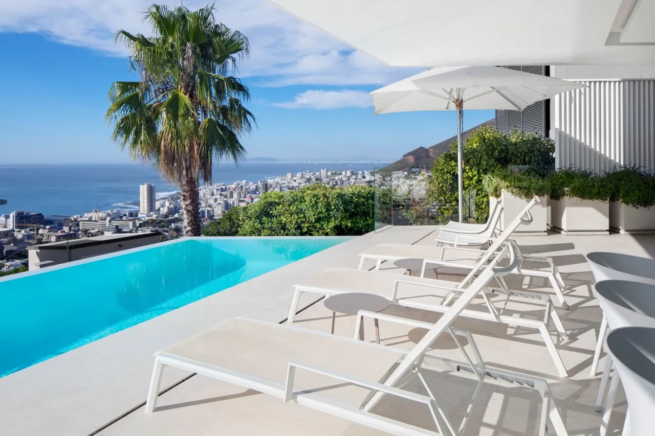 property_[object Object]_9