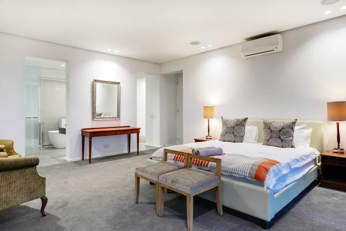 property_[object Object]_11