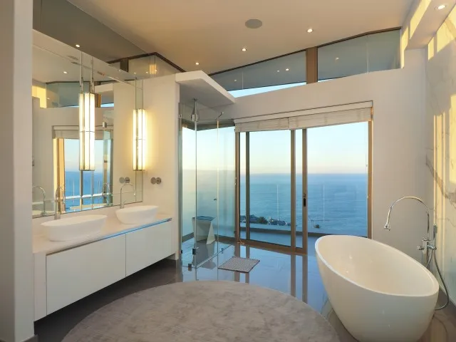 property_[object Object]_4