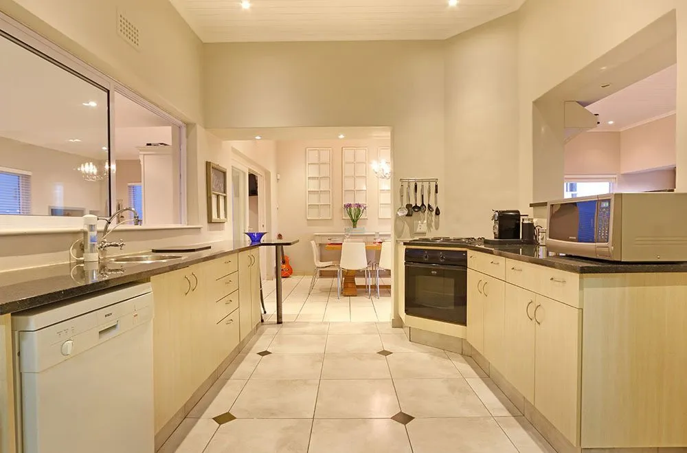 property_[object Object]_9