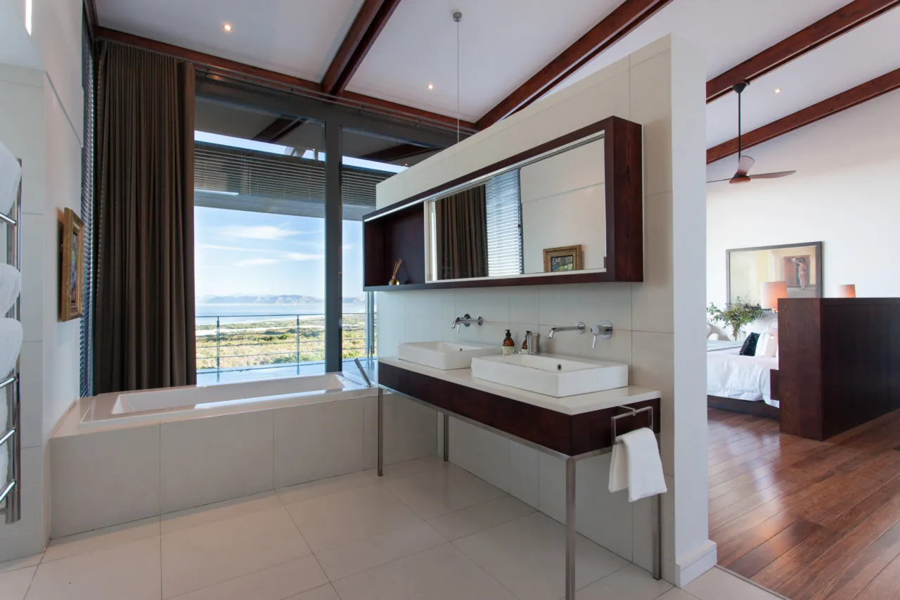 property_[object Object]_24