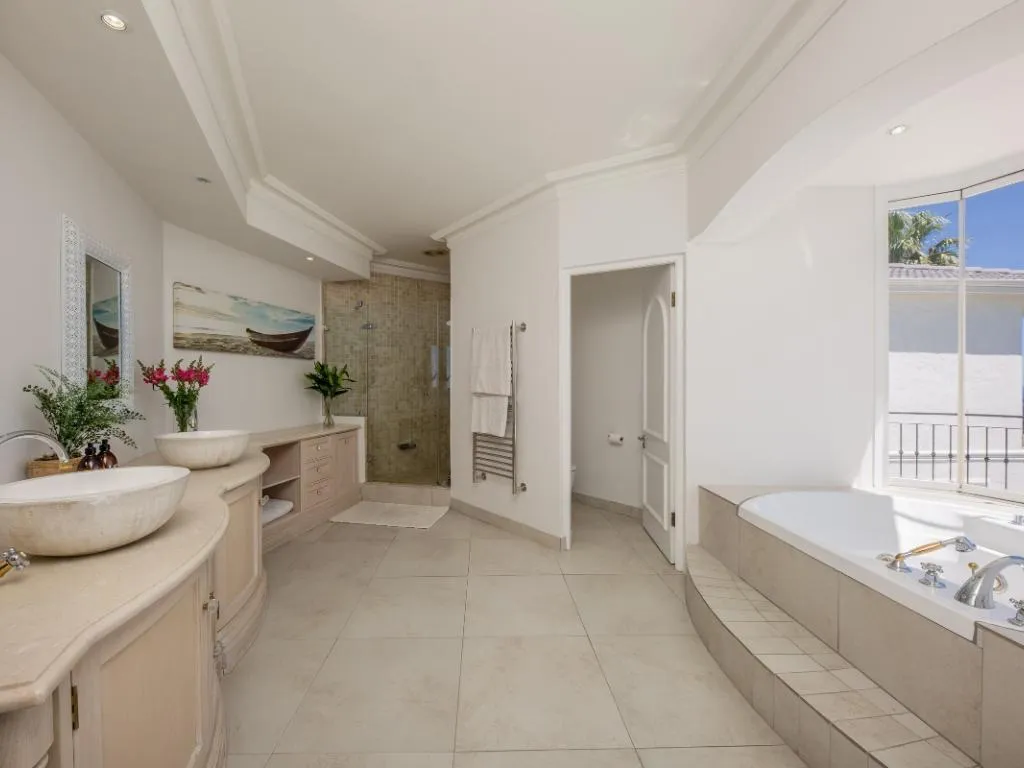 property_[object Object]_15