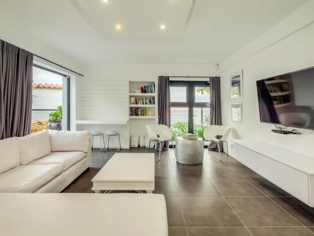 property_[object Object]_17