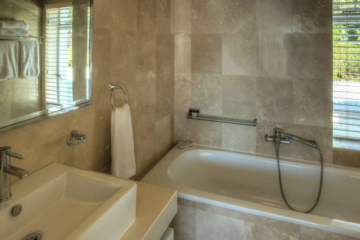 property_[object Object]_2