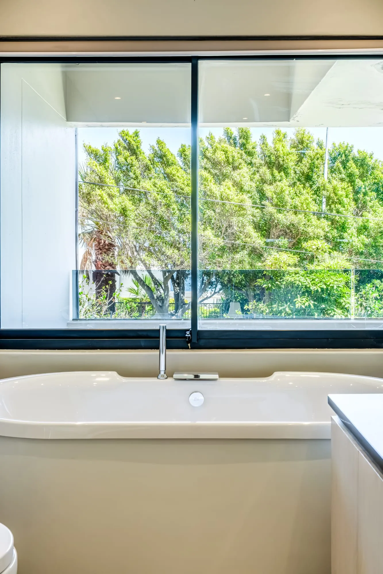 property_[object Object]_16