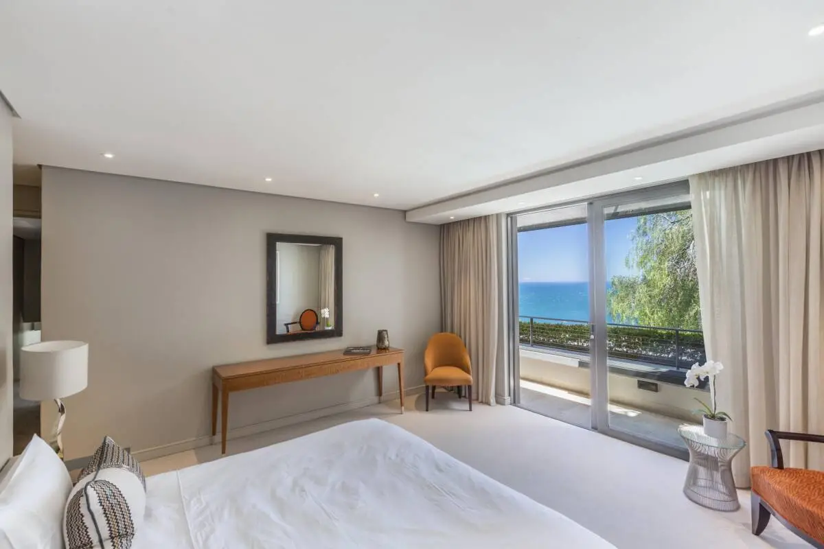 property_[object Object]_5