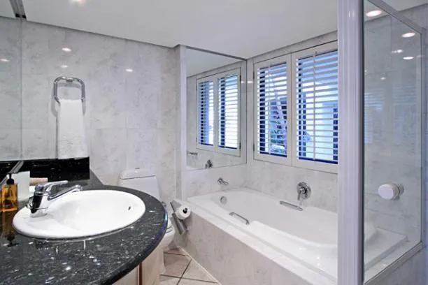 property_[object Object]_12