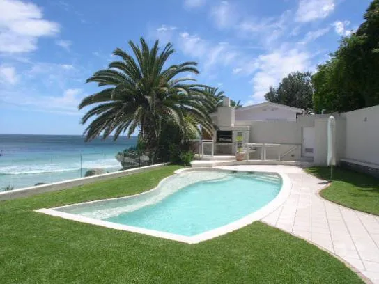 Heron Waters, Clifton