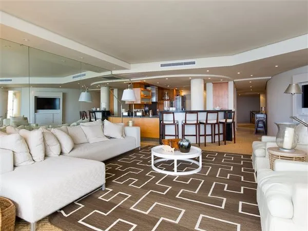 property_[object Object]_4