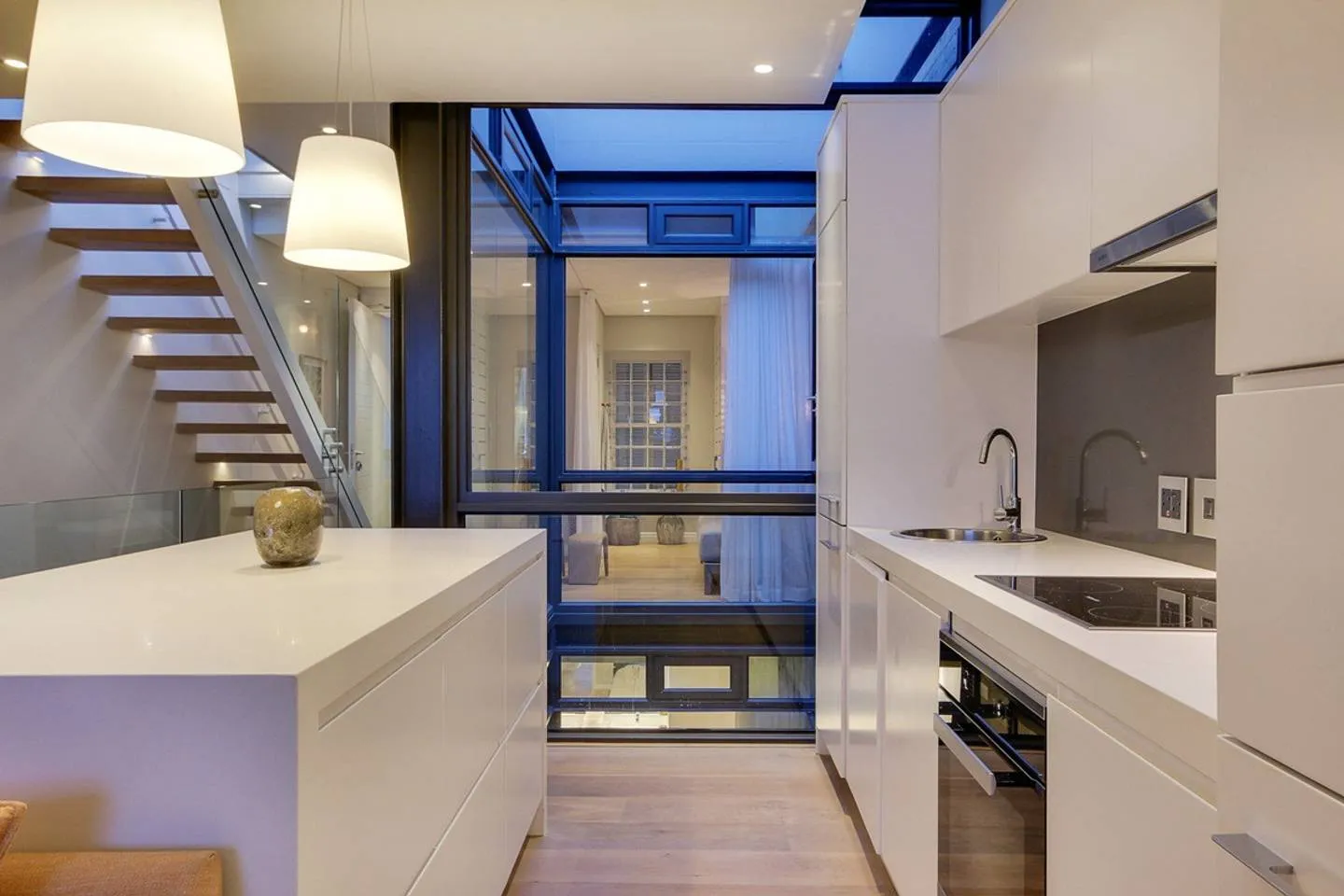 property_[object Object]_12