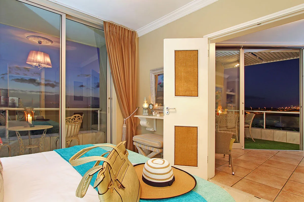 property_[object Object]_5