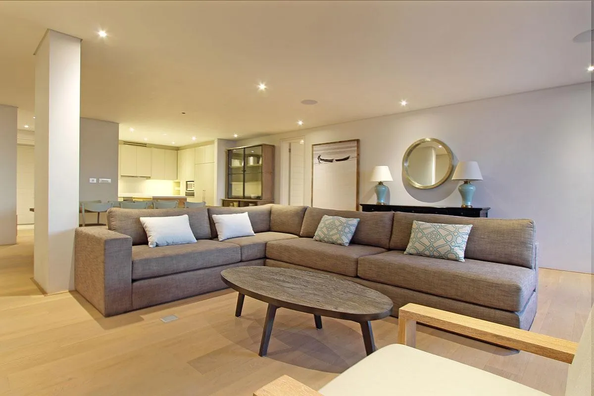 property_[object Object]_4