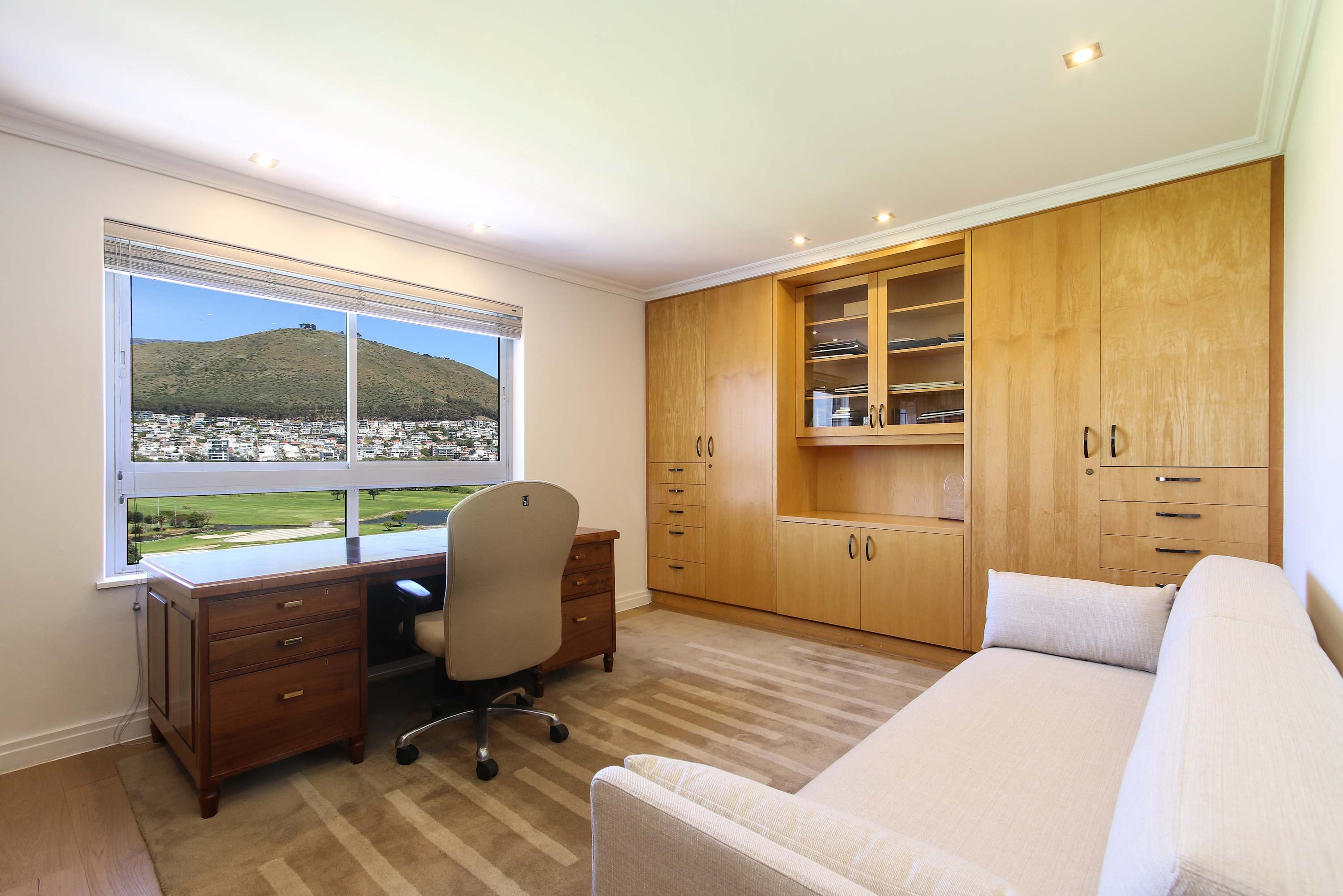 property_[object Object]_12