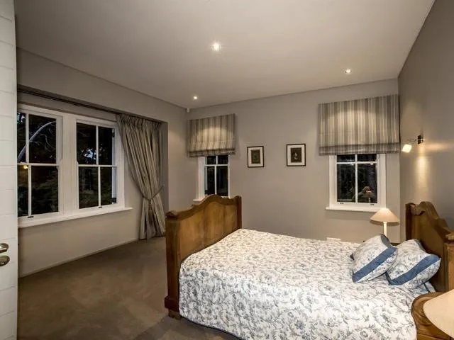 property_[object Object]_12