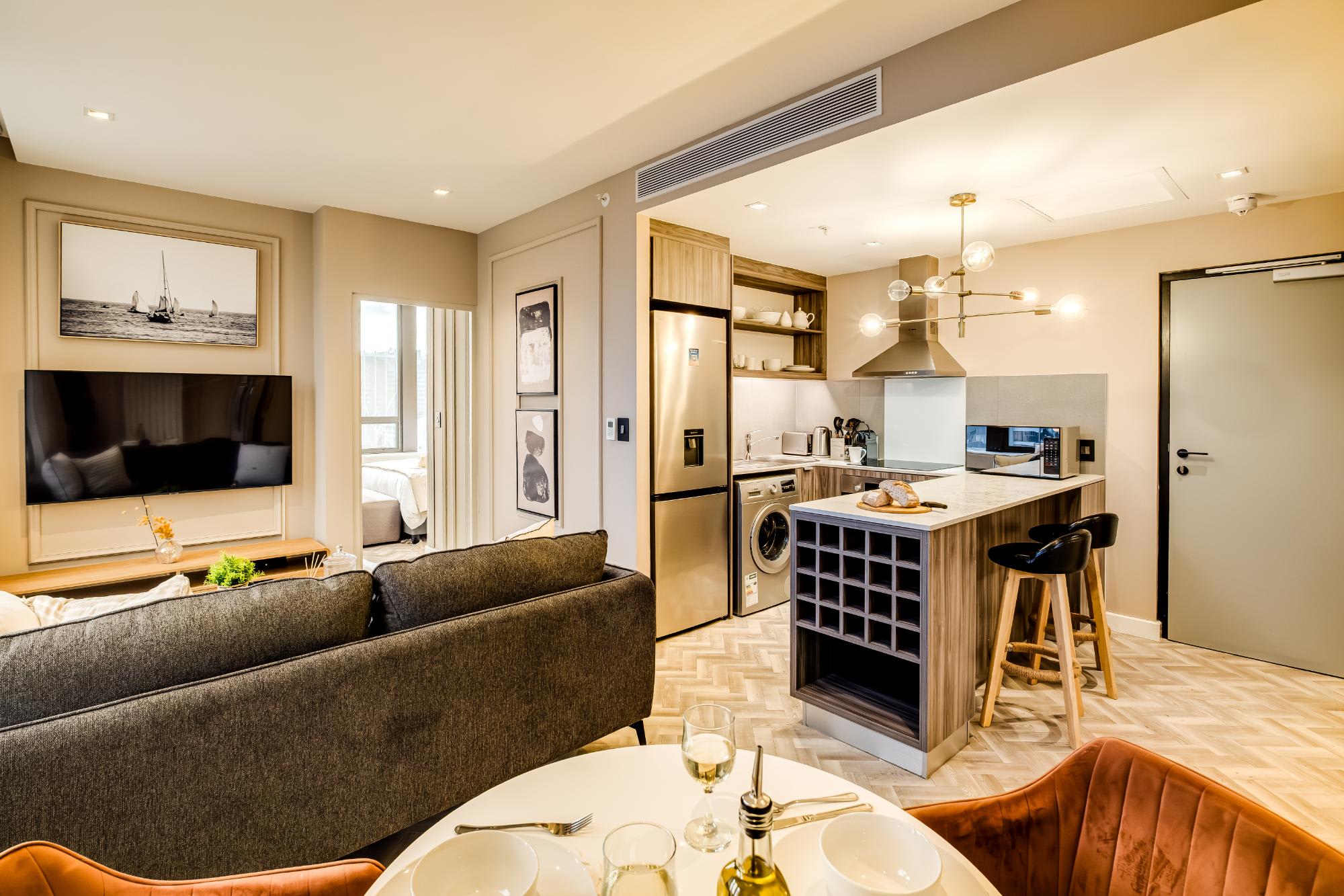 property_[object Object]_10