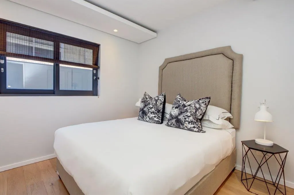 property_[object Object]_15