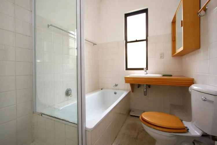 property_[object Object]_12