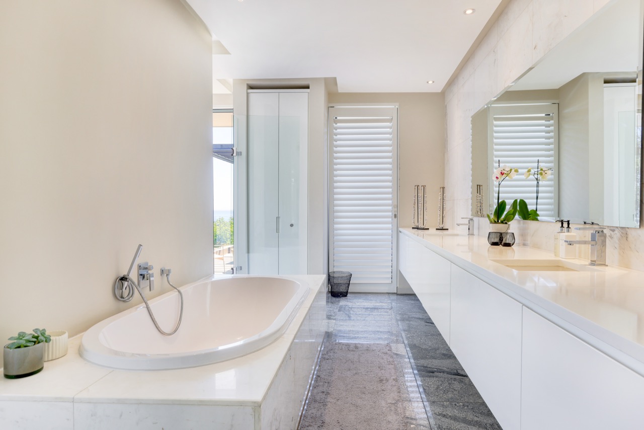 property_[object Object]_26