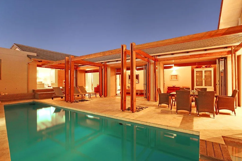 Sunset Links Villa, Sunset Beach
