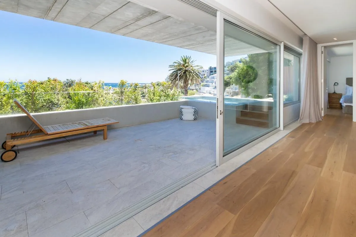 property_[object Object]_11