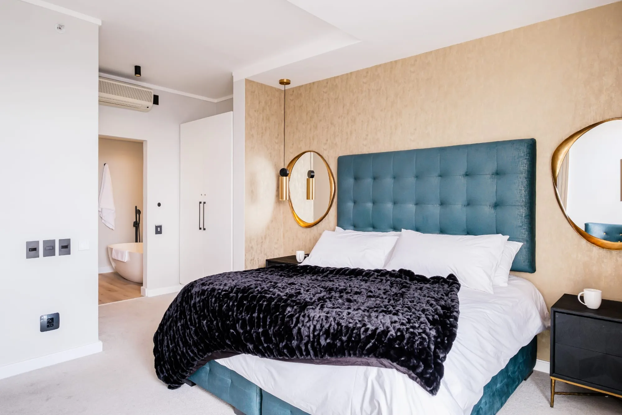 property_[object Object]_10