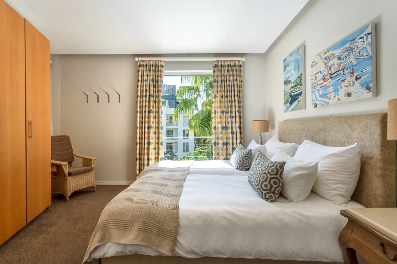 property_[object Object]_12