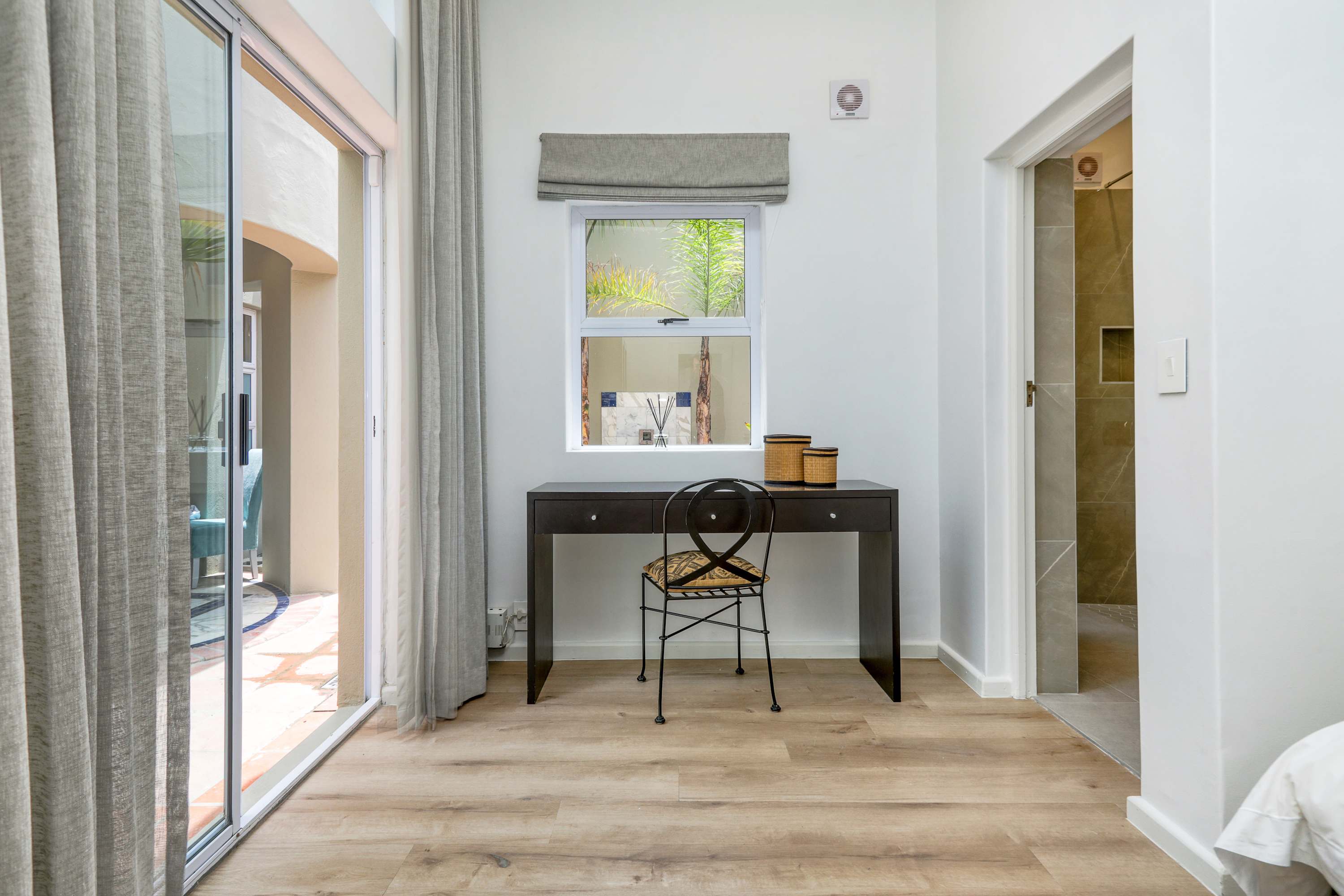 property_[object Object]_6