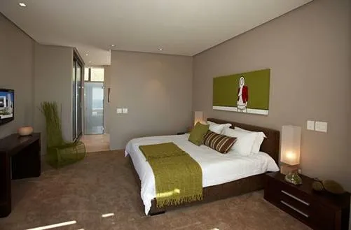 property_[object Object]_10