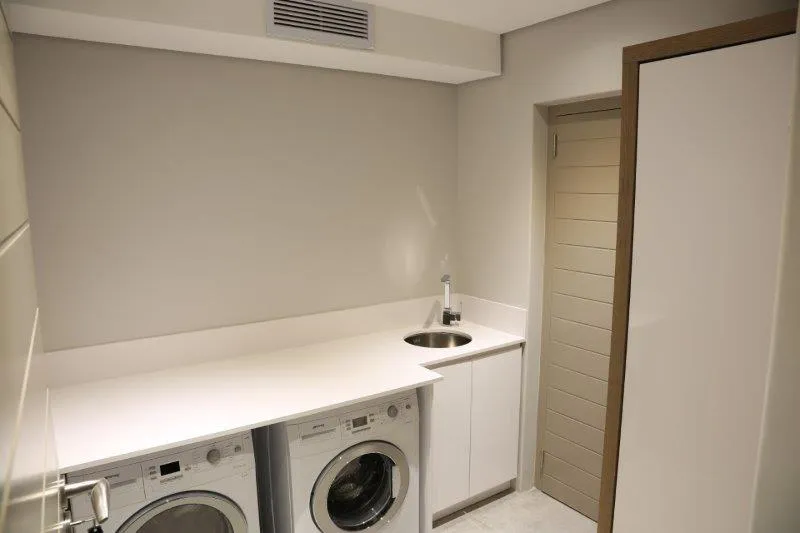 property_[object Object]_17