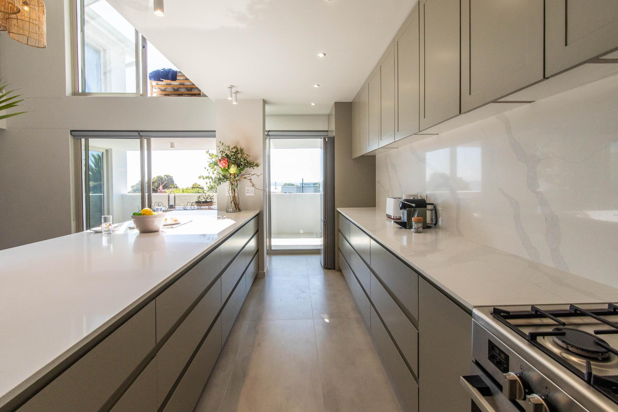 property_[object Object]_12