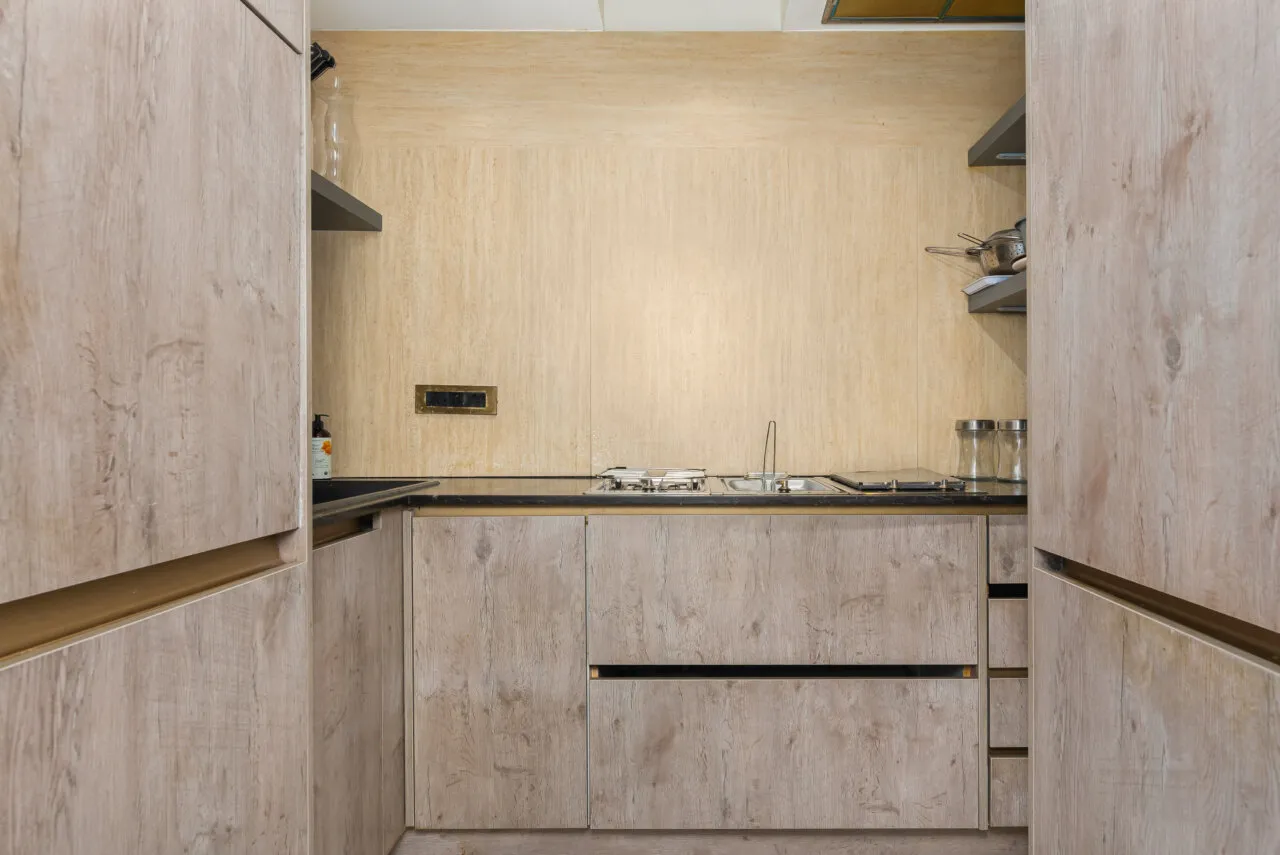 property_[object Object]_9