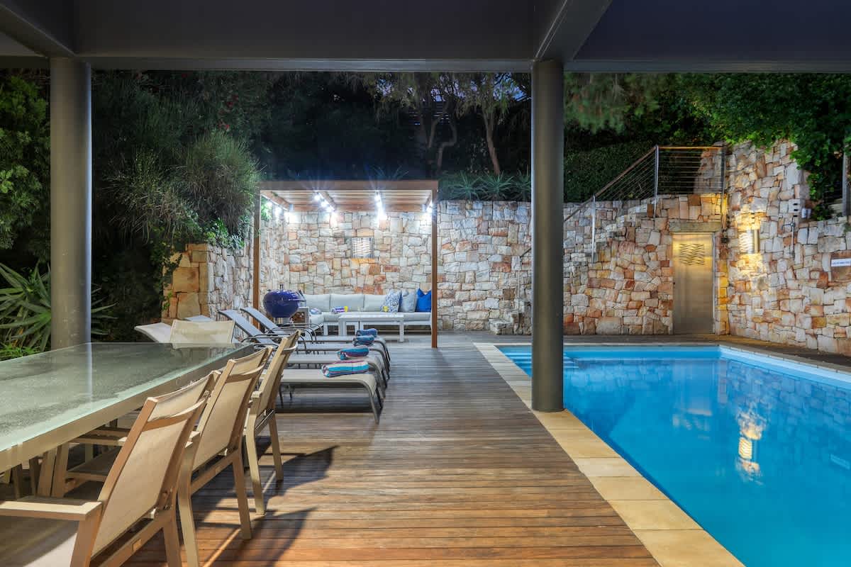 property_[object Object]_16