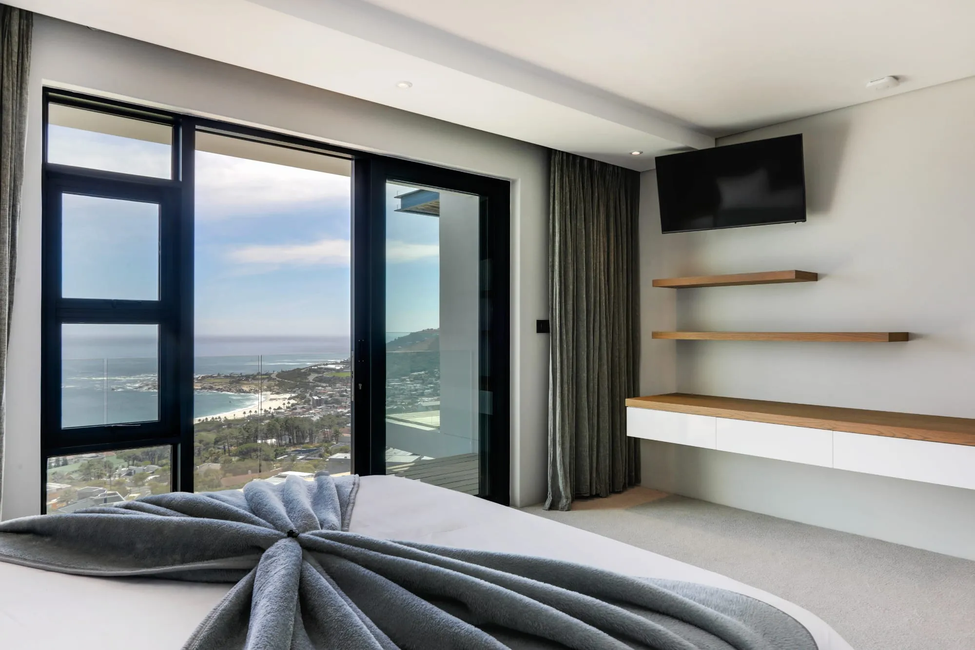 property_[object Object]_13