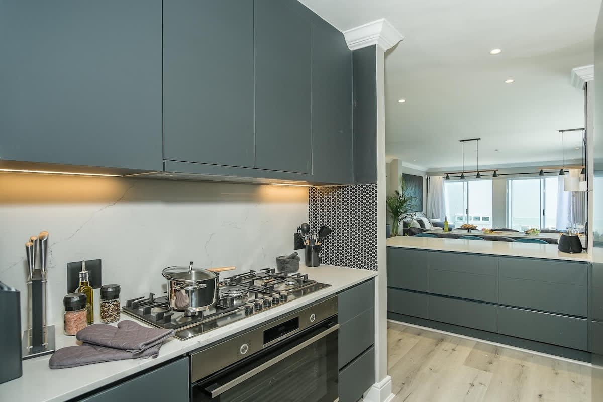 property_[object Object]_17