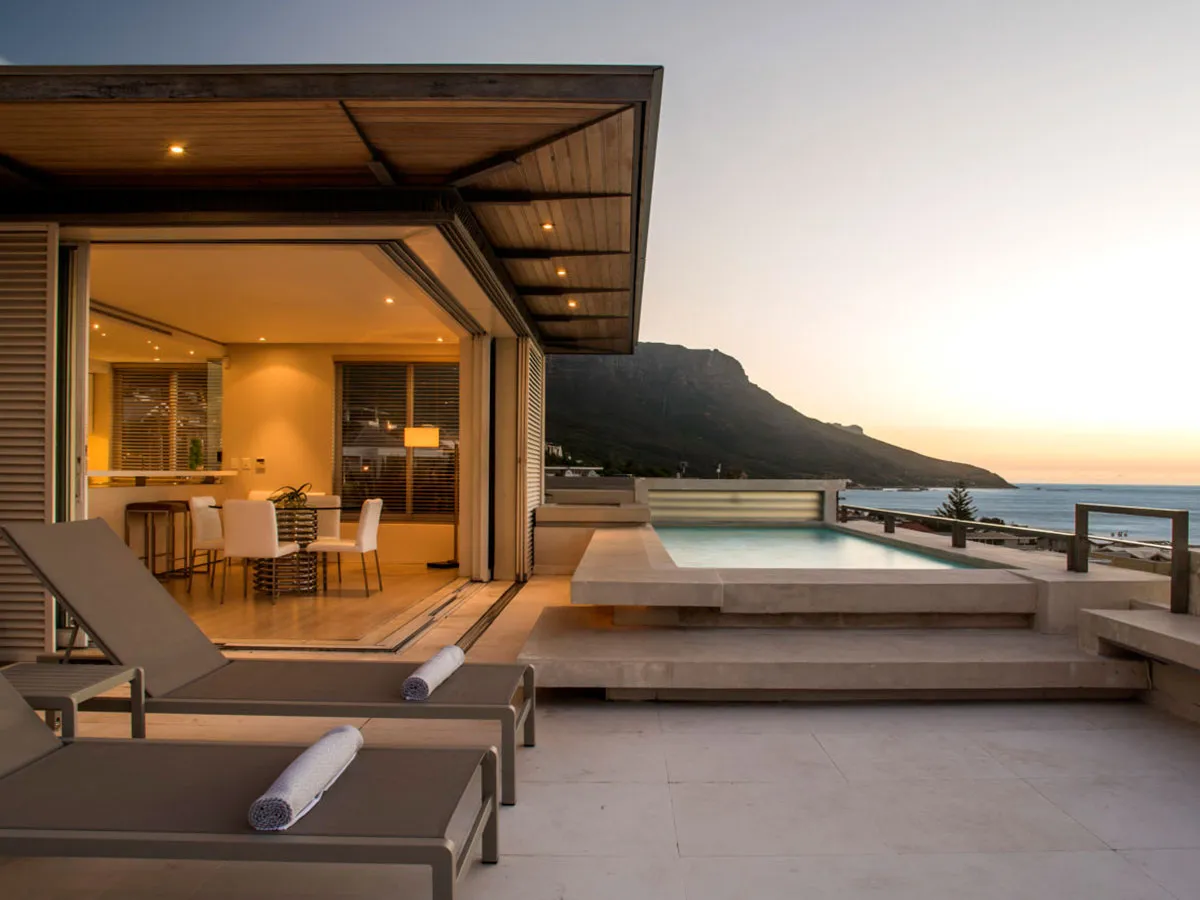 Penthouse 1, Camps Bay