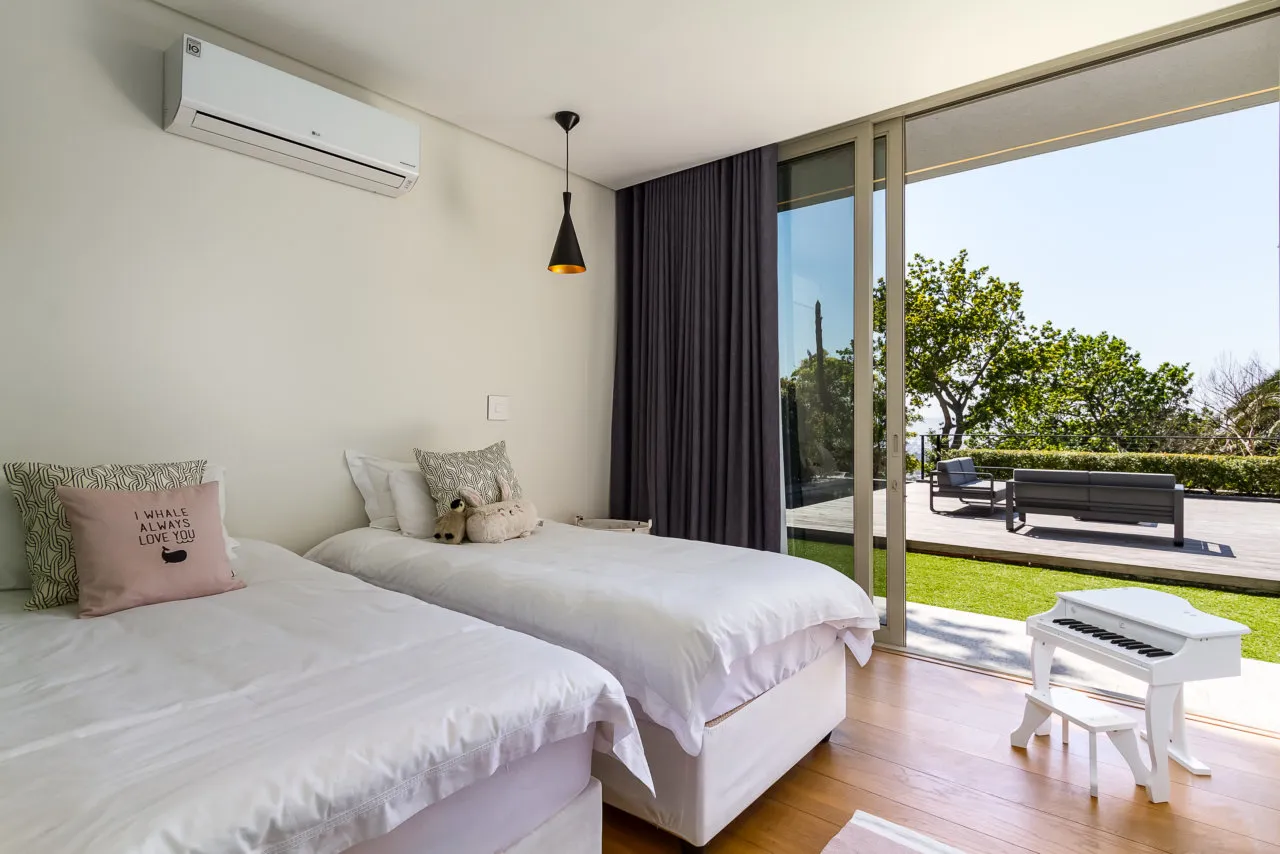 property_[object Object]_13