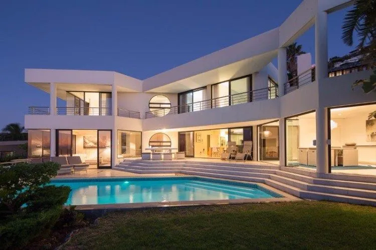 48 Sunset Avenue, Llandudno