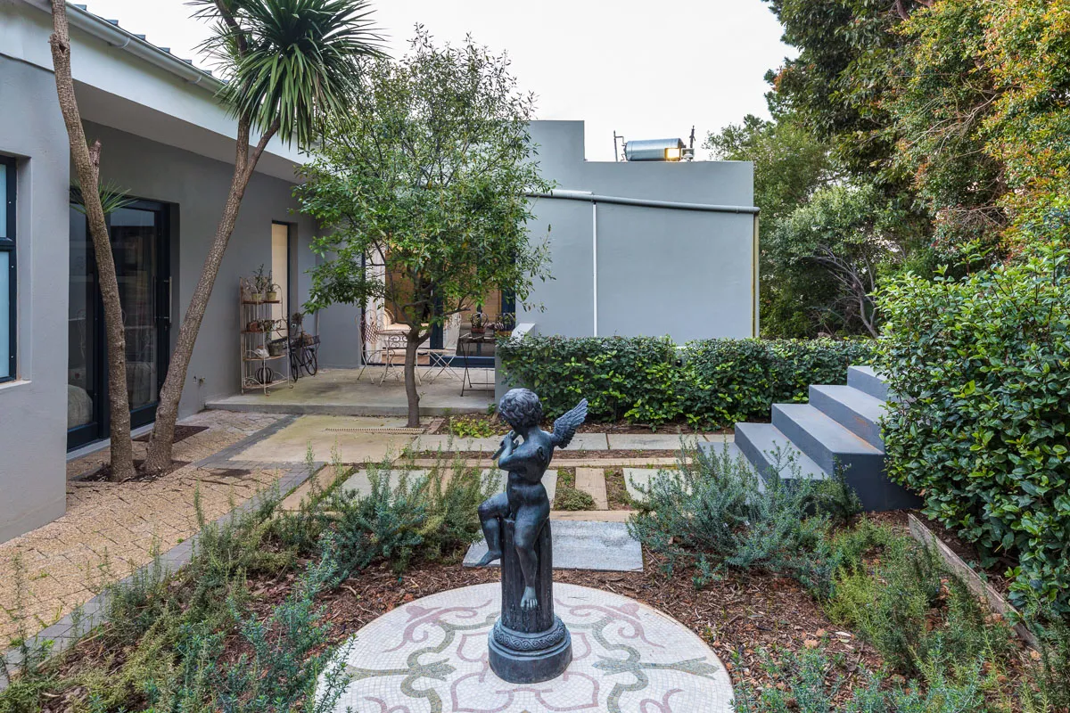 property_[object Object]_9