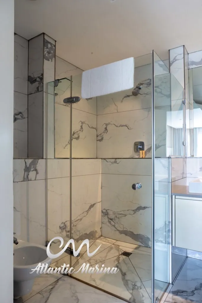 property_[object Object]_26