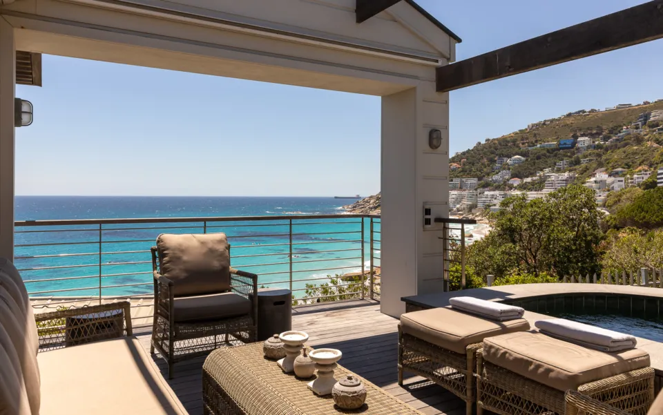 property_[object Object]_12