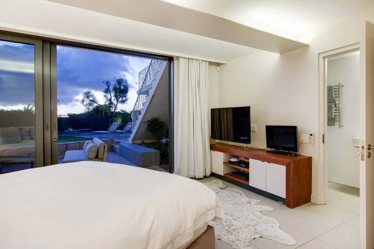 property_[object Object]_24