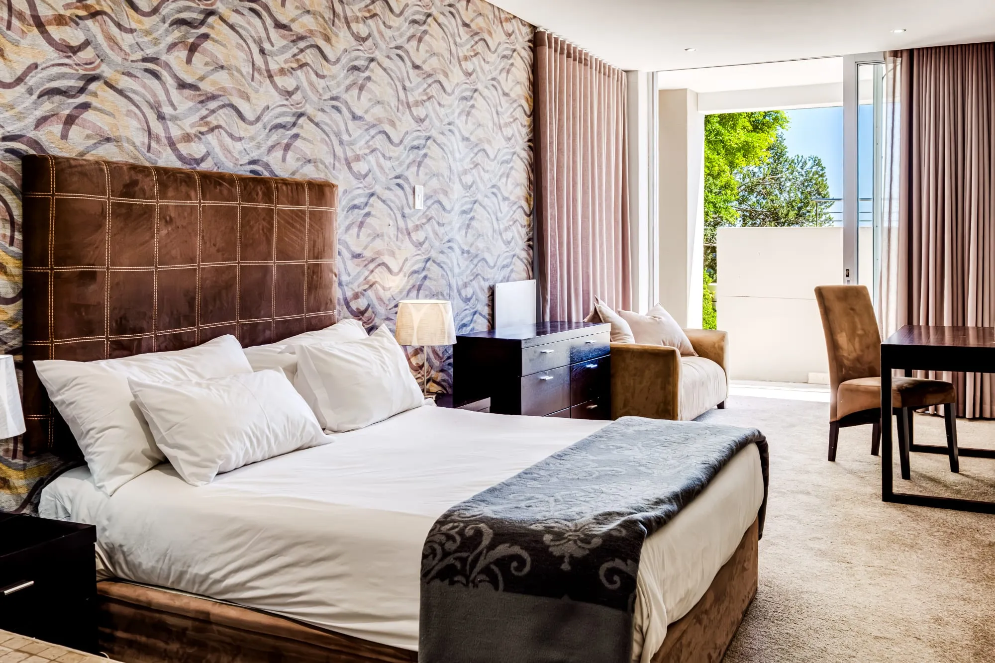 property_[object Object]_24