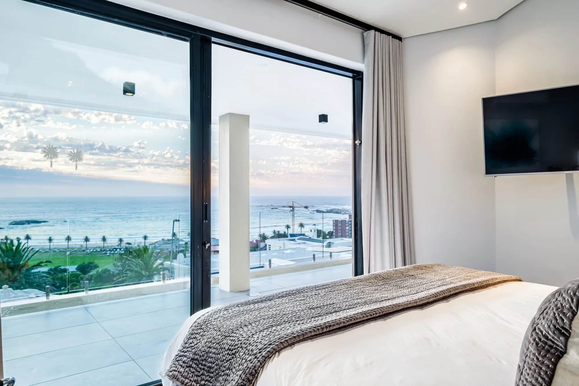 property_[object Object]_25