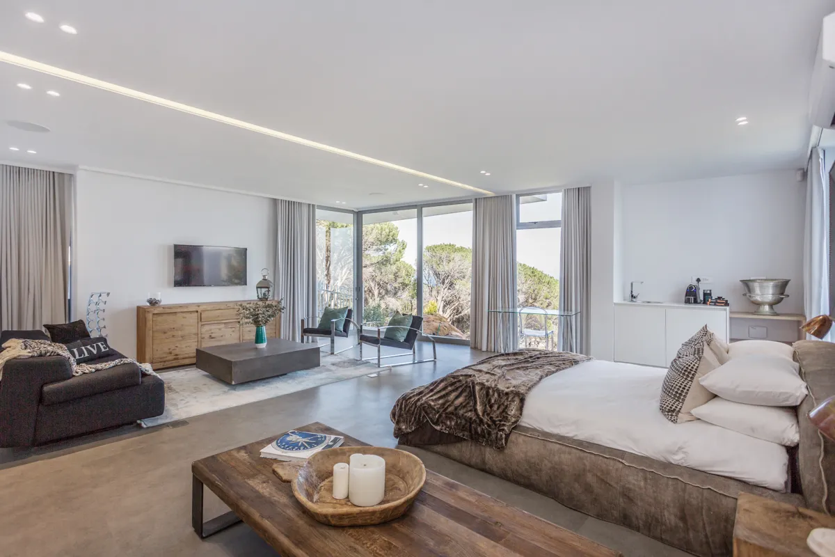 property_[object Object]_15