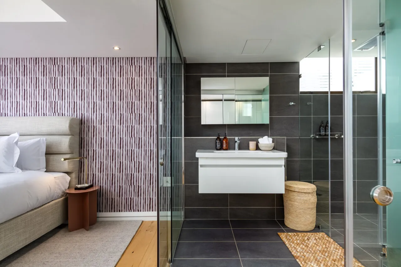 property_[object Object]_83