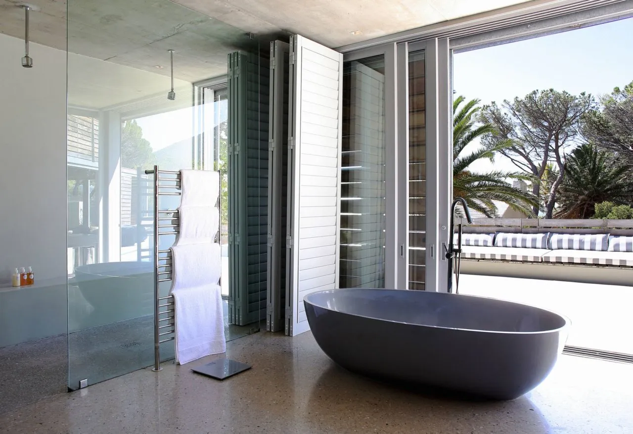 property_[object Object]_12