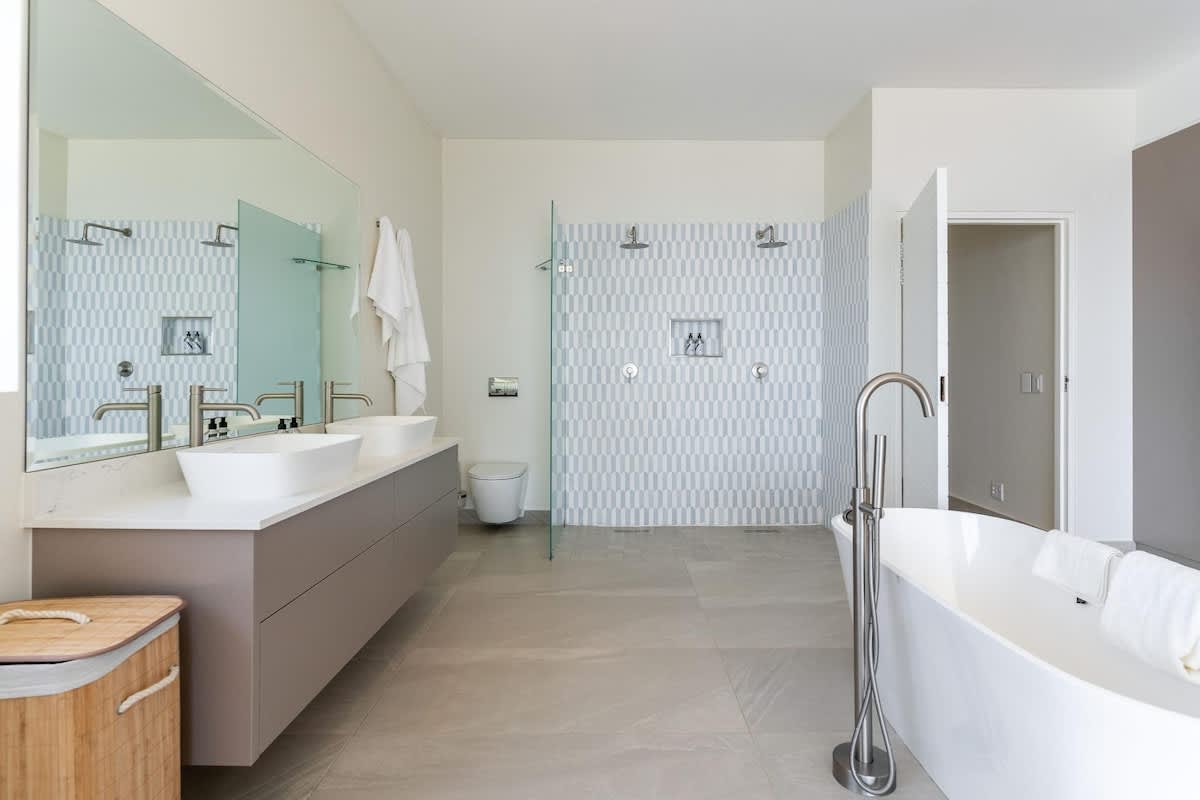 property_[object Object]_35