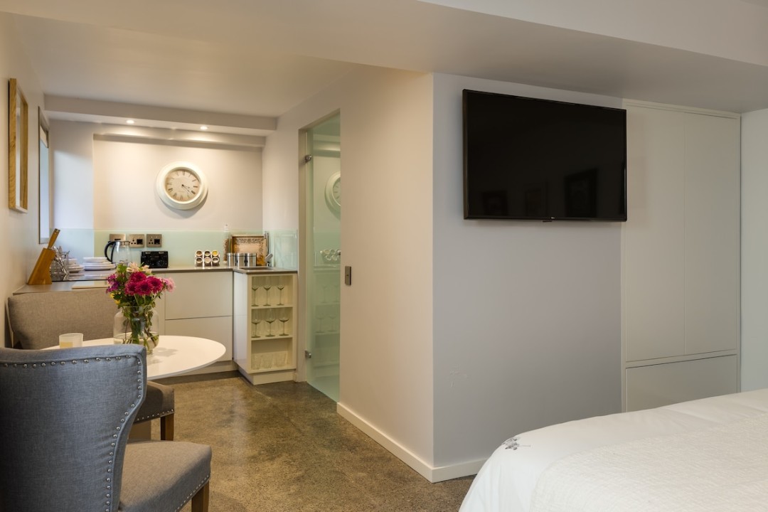 property_[object Object]_12